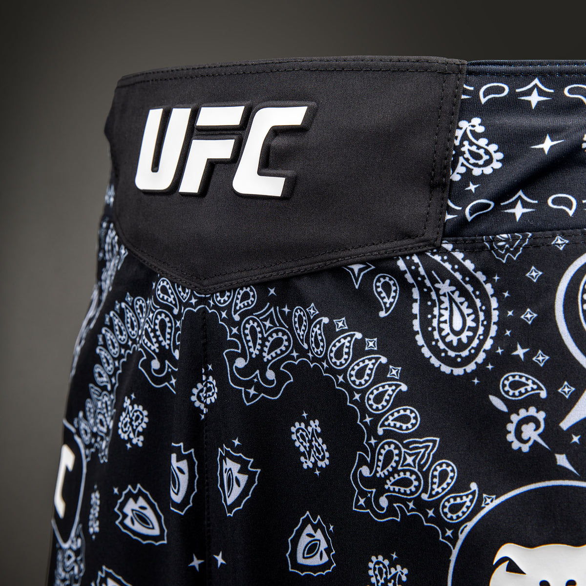 UFC Adrenaline Unrivaled by Venum King Green Herren-Fightshort - Schwarz