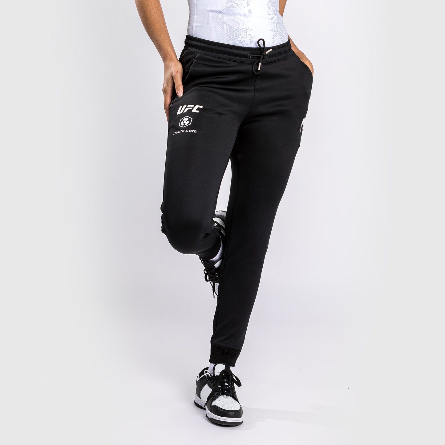 UFC Adrenaline by Venum Authentic Fight Night Walkout Pant für Frauen - Schwarz