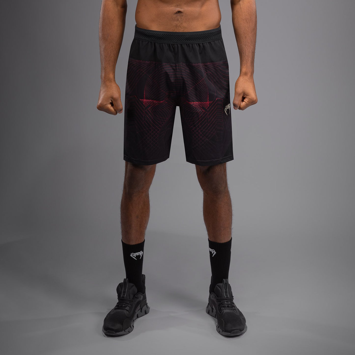 Venum G-Fit Air Herren Trainingsshorts - Tiefschwarz/Feuerrot