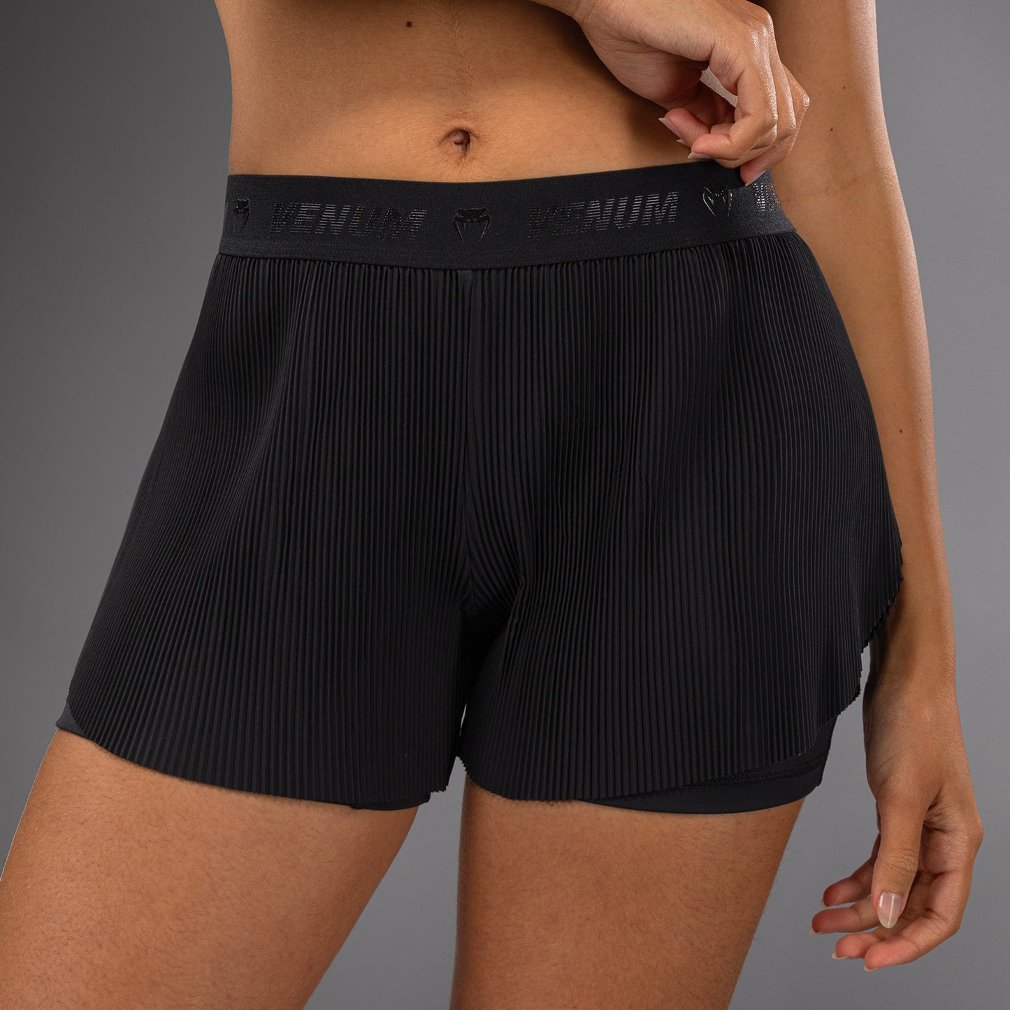 Venum Flowfit Damen Trainingsshorts – Schwarz