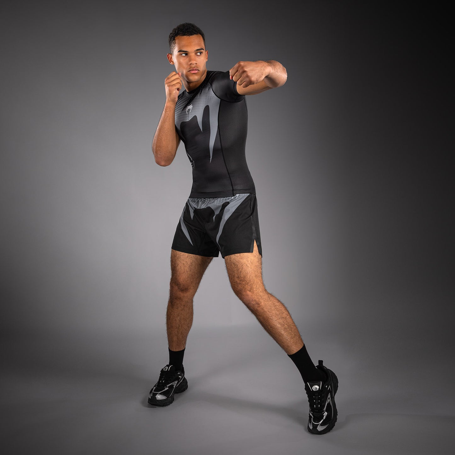 Venum No Gi Rashguards - Schwarz/Silbergrau