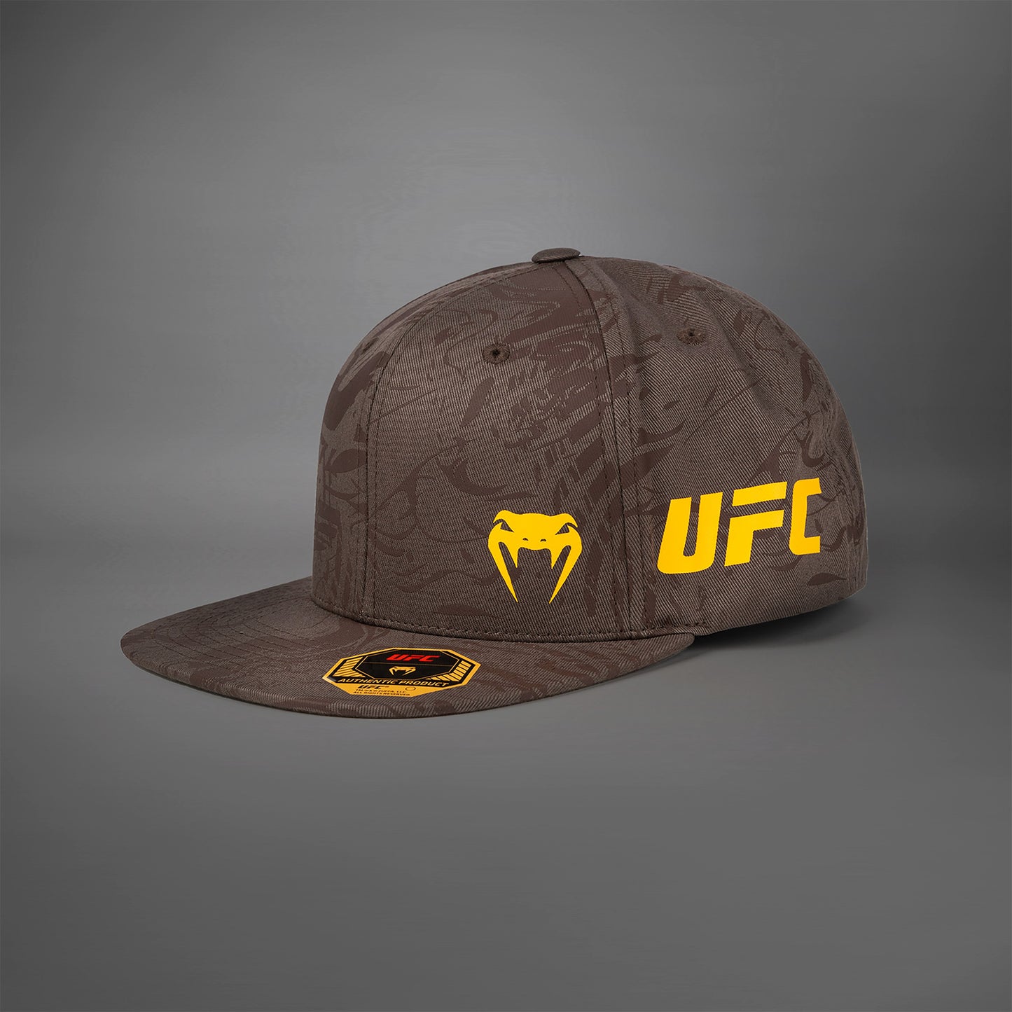 UFC Fusion by Venum Fight Week Baseball Cap - Aards Bruin