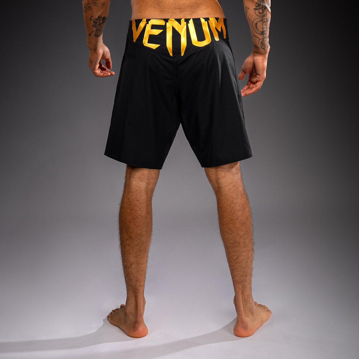 Venum Attack Fightshorts - Schwarz/Gold