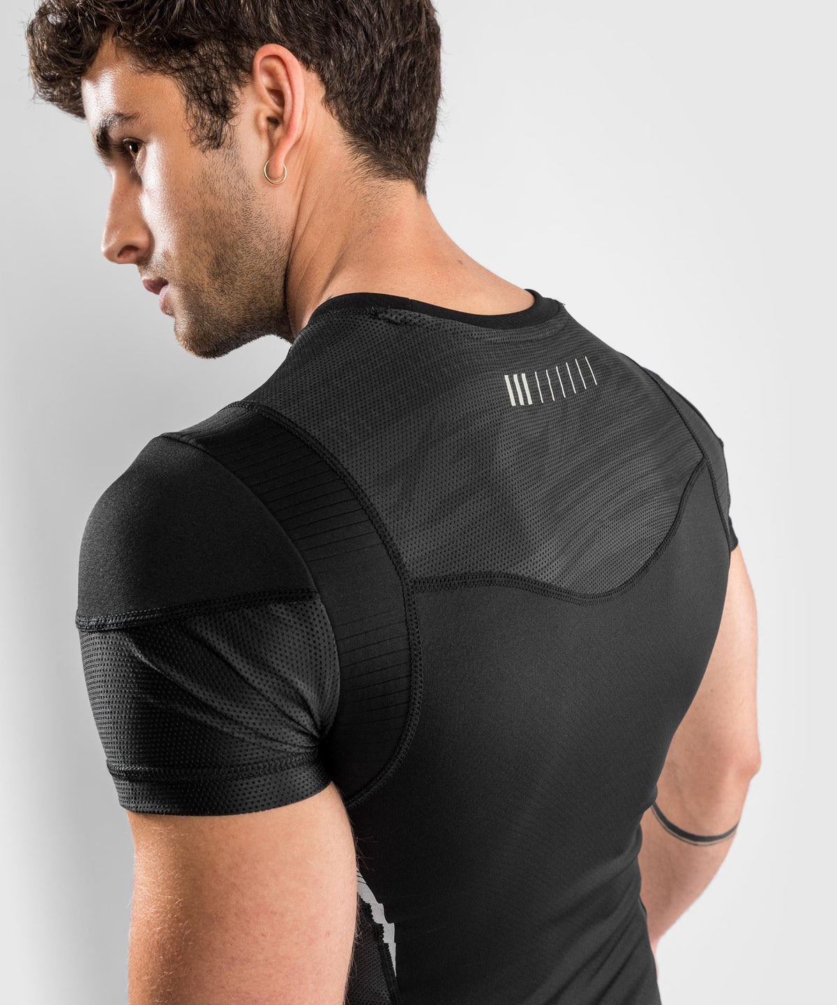 Venum Tempest 2.0 Kompressionsshirt (Kurzarm) : Schwarz / Grau