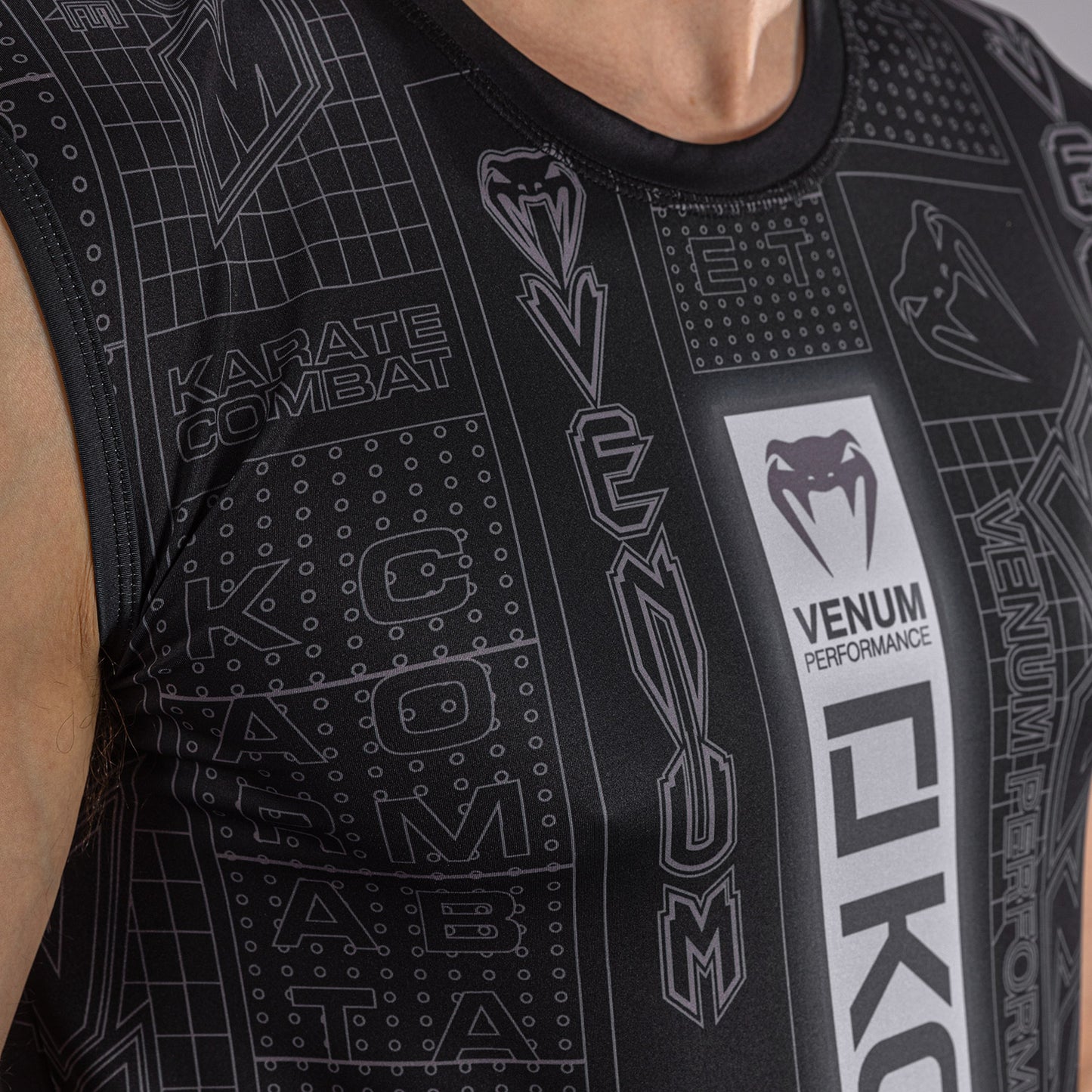 Karate Combat by Venum Dry-Tech-Tanktop – Schwarz/Grau