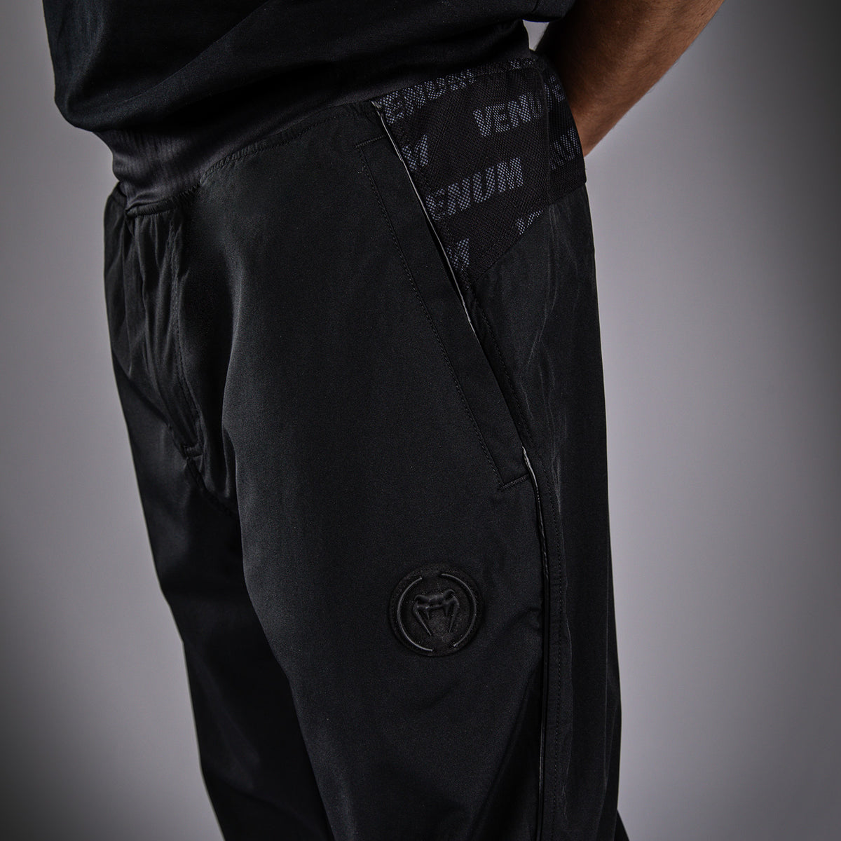 Venum Aero Jogger - Schwarz