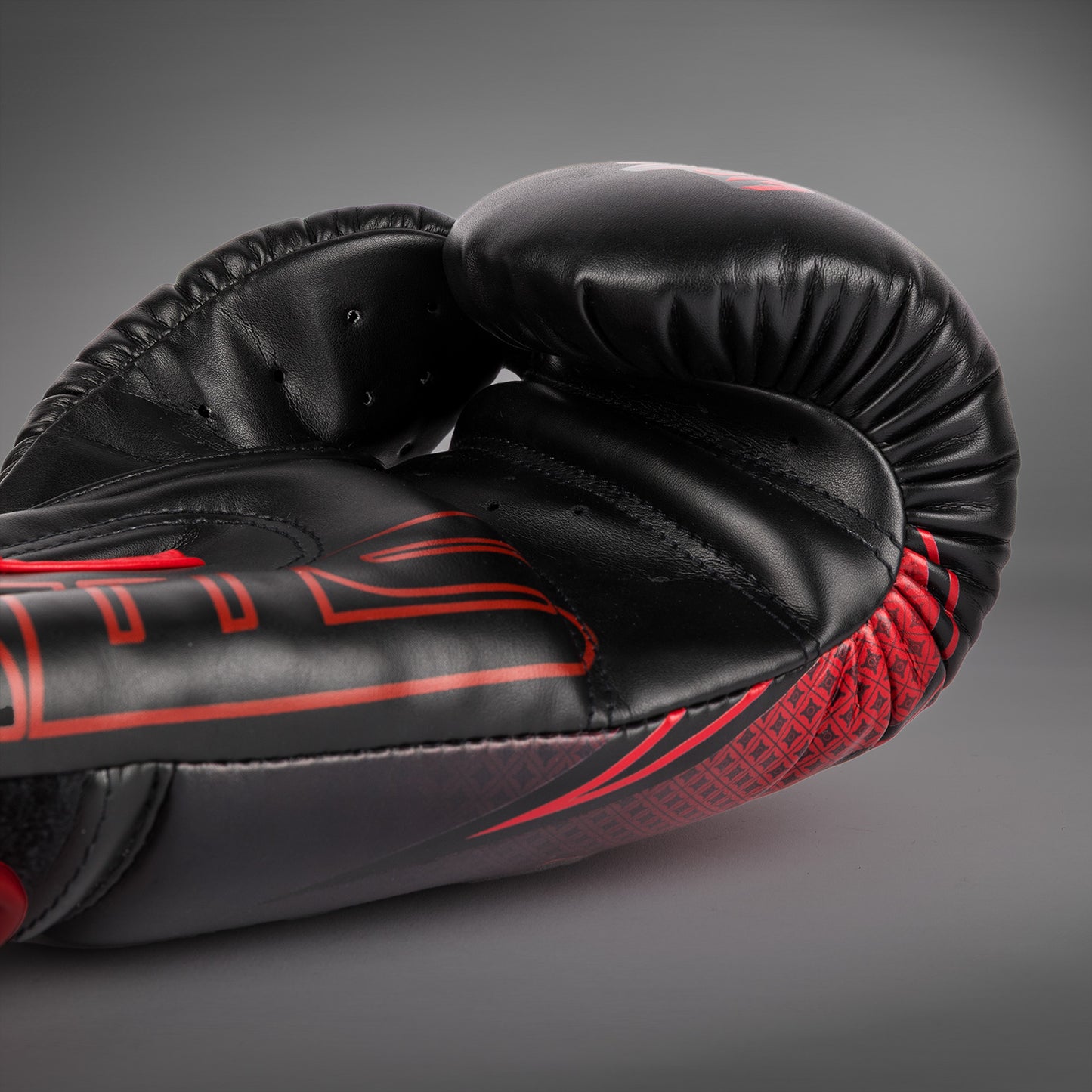 Venum x RWS 2.0 Boxhandschuhe – Schwarz/Rot