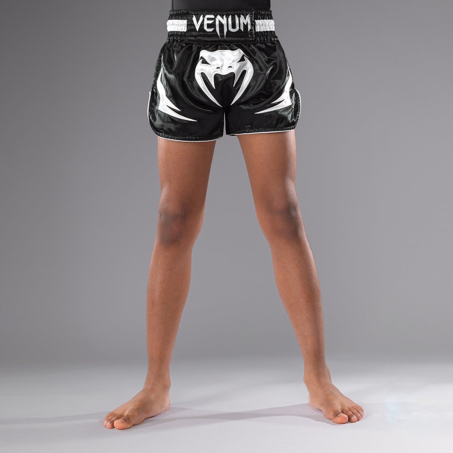 Venum Inferno Kinder Thai Shorts - Schwarz