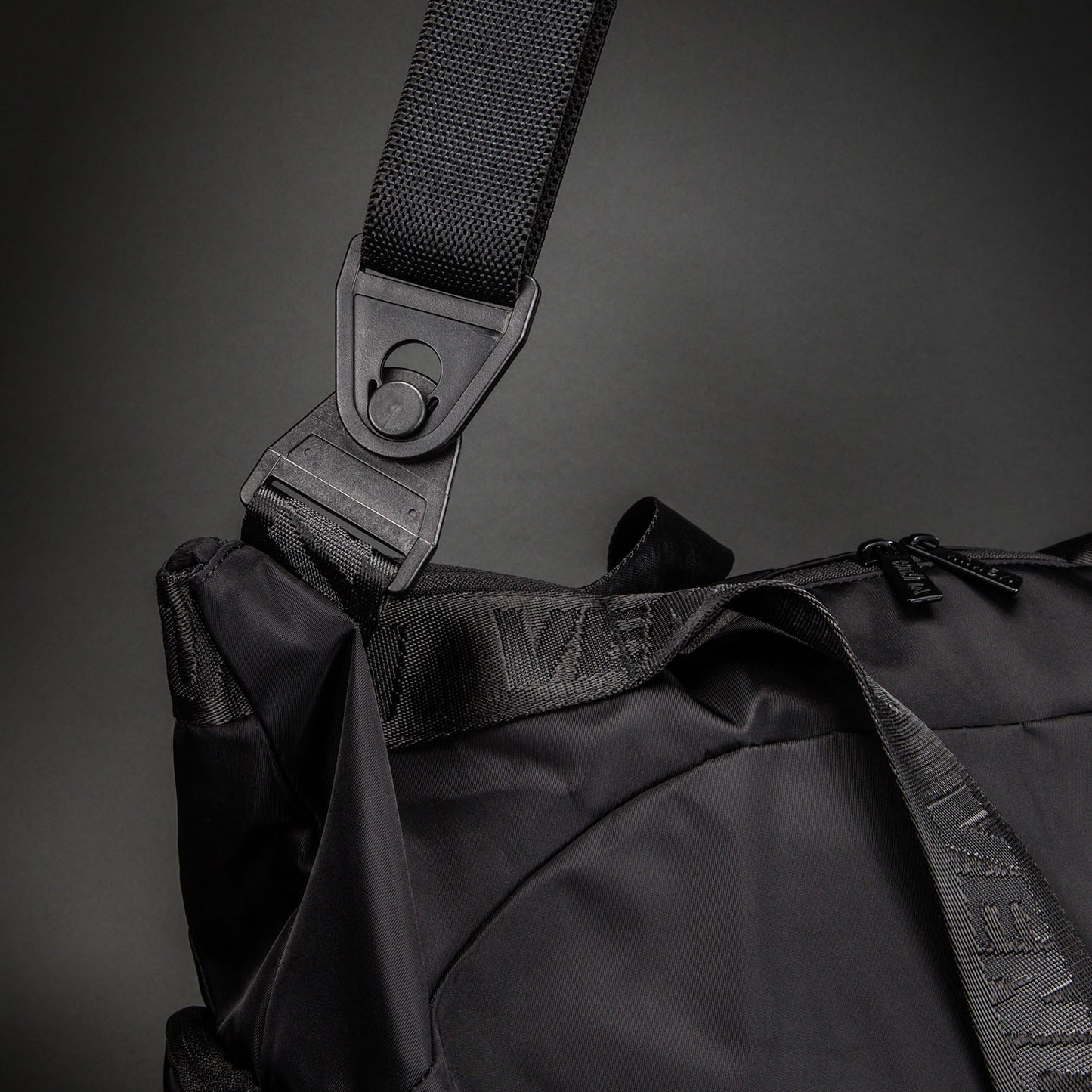 Venum Essential Sporttasche - Schwarz