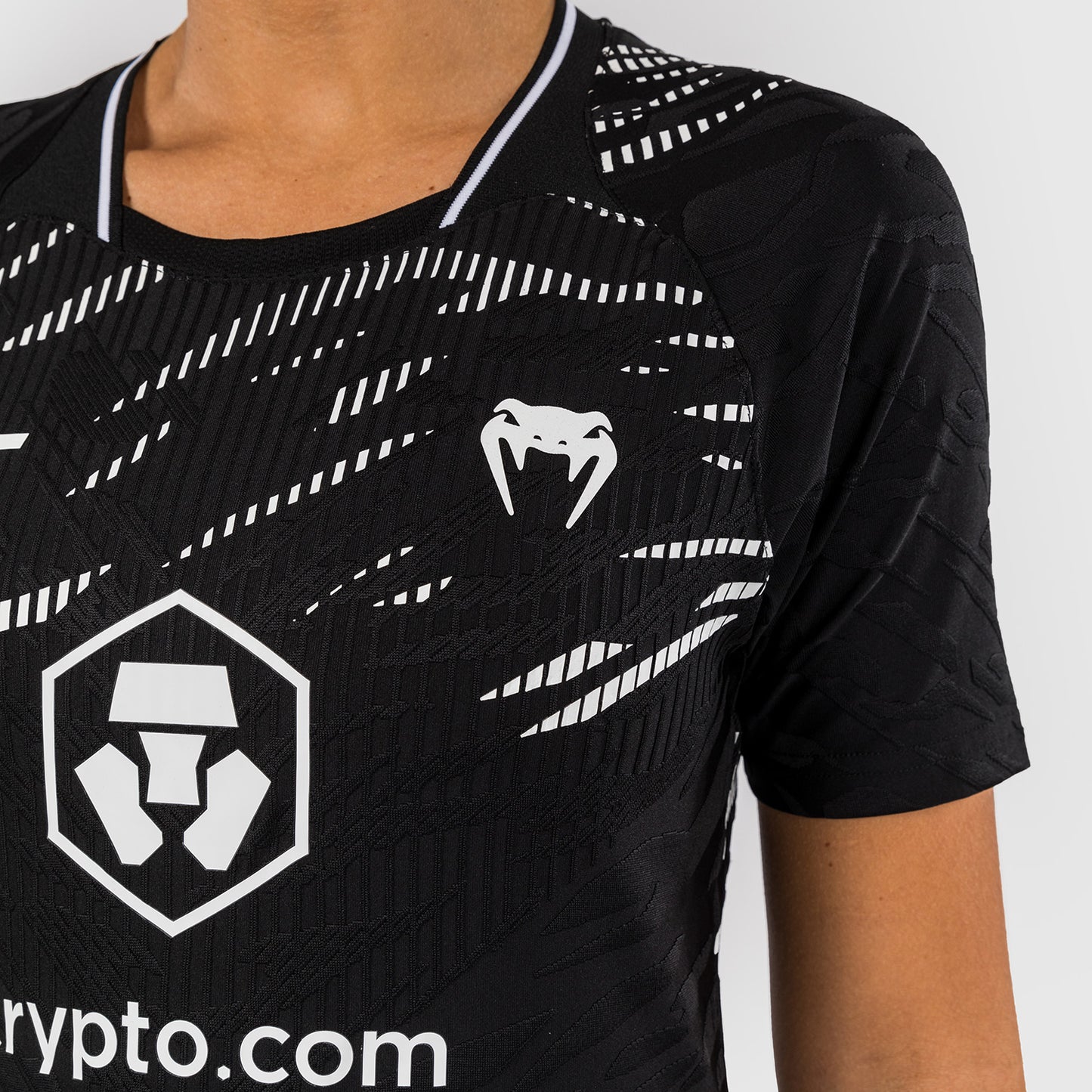 UFC Fusion by Venum Personalized Authentic Fight Night Damen Walkout Jersey - Schwarz