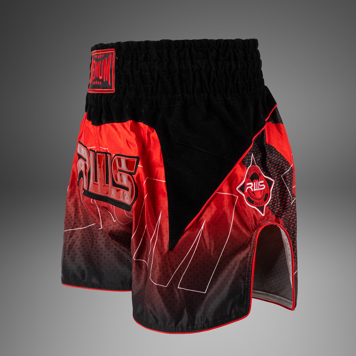 Venum x RWS 2.0 Muay Thai Shorts – Schwarz/Rot