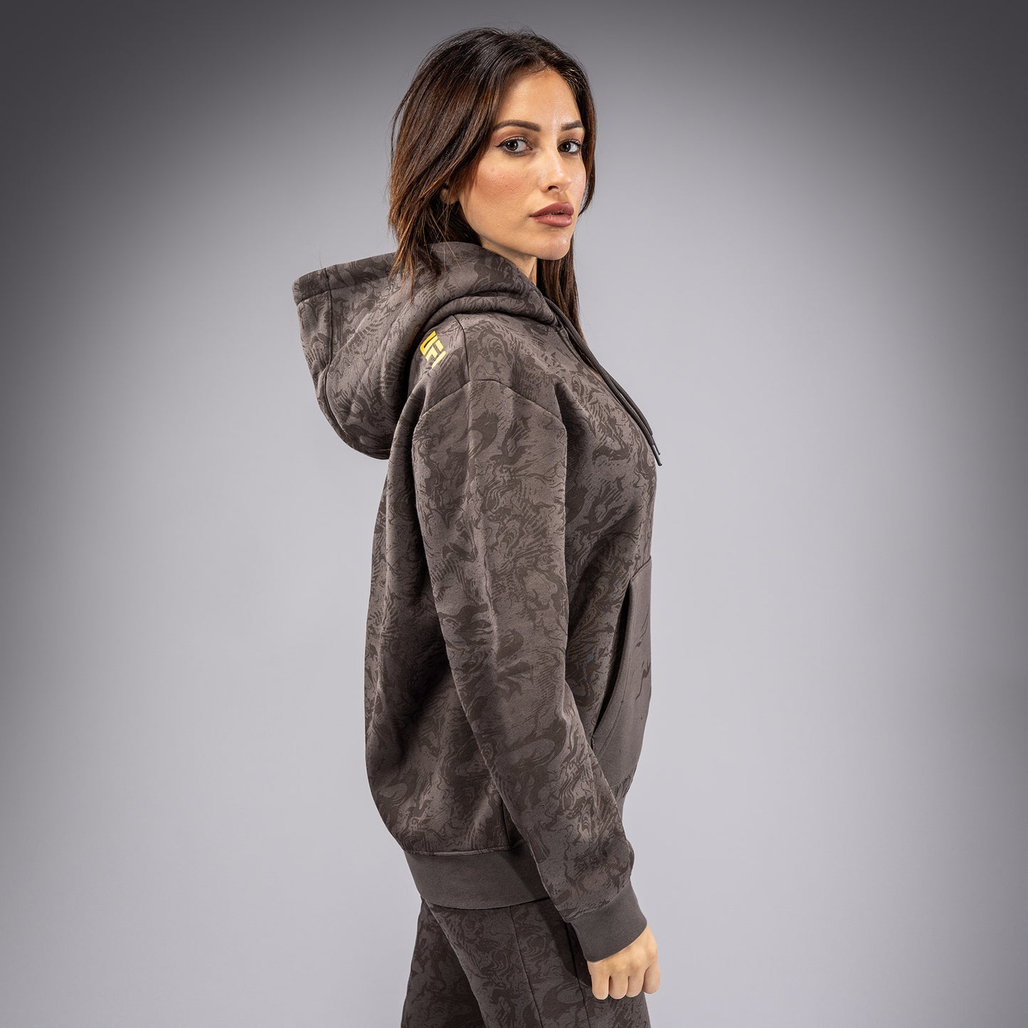 UFC Fusion by Venum Fight Week Damen Pullover Hoodie - Erdiges Braun