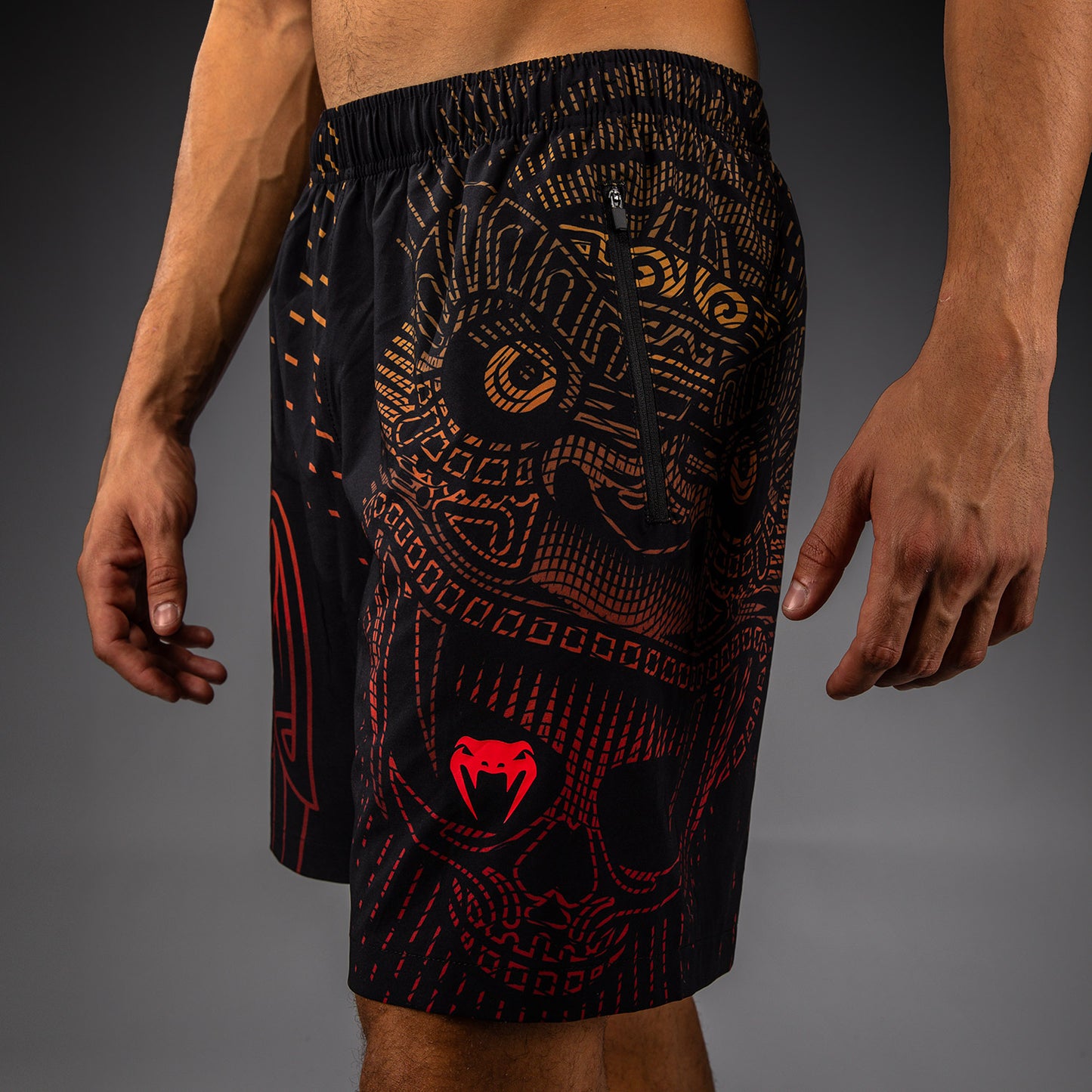 Venum Quetzal Fury Trainingsshorts - Schwarz/Fury Rot/Tangerine