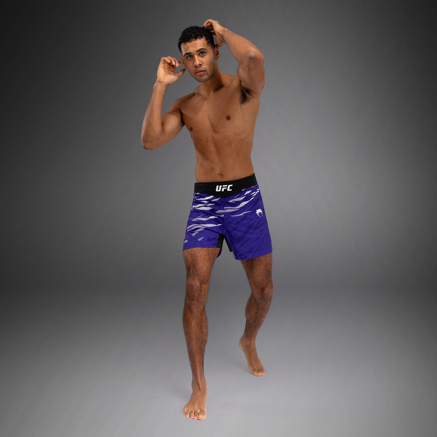 UFC Fusion by Venum Authentic Fight Night Herren Fight Short - Short Fit - lila