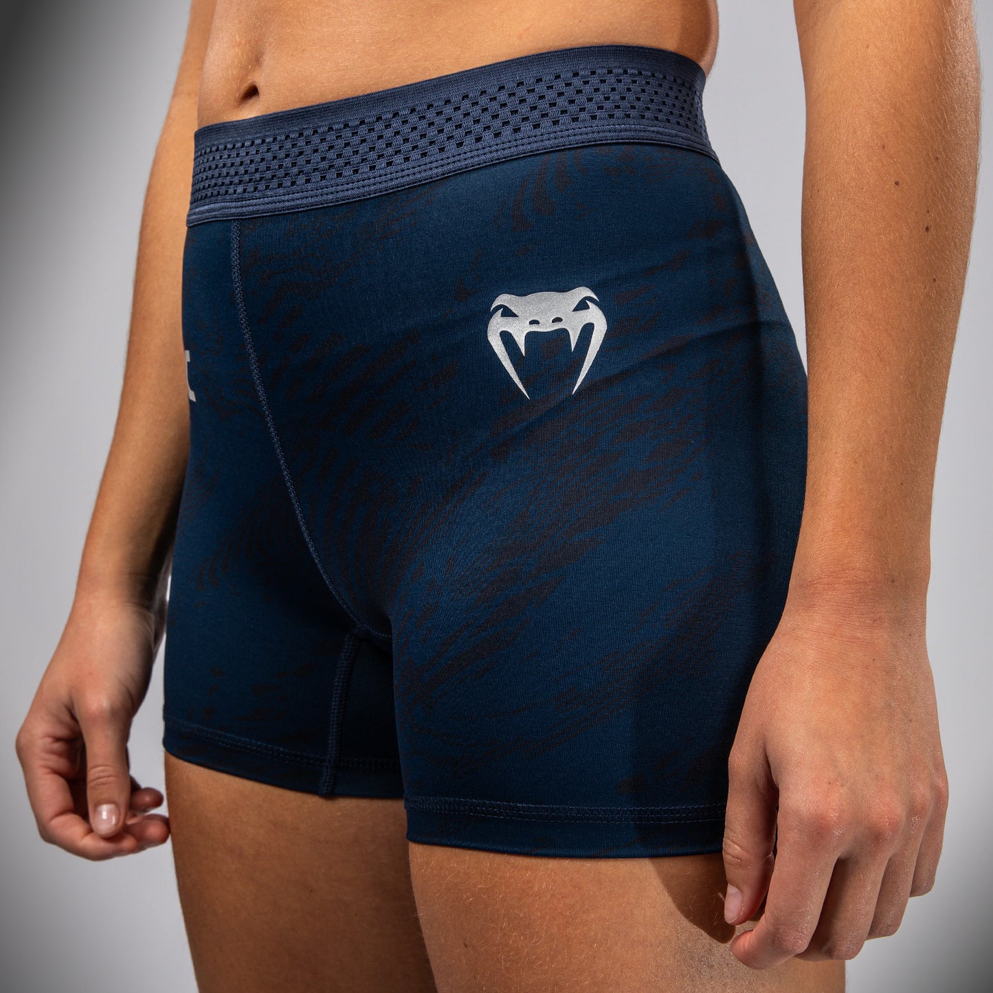 UFC Fusion by Venum Fight Week Damen Vale Tudo Short - Ozeanisches Blau