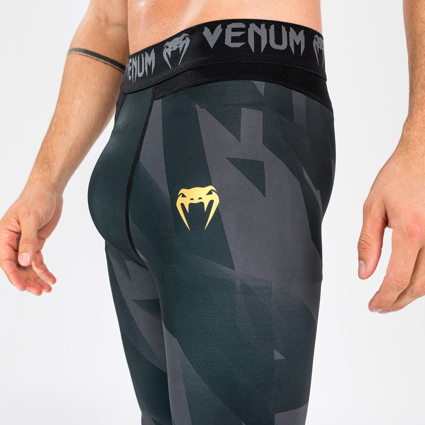 Venum Razor Kompressionshose - Schwarz/Gold