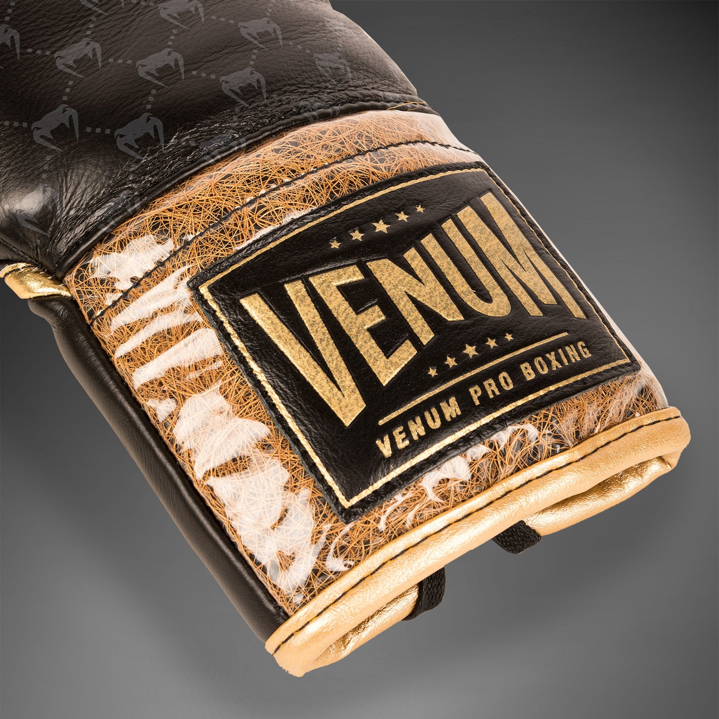 Venum Coco Monogram Pro Boxhandschuhe – Intense Black