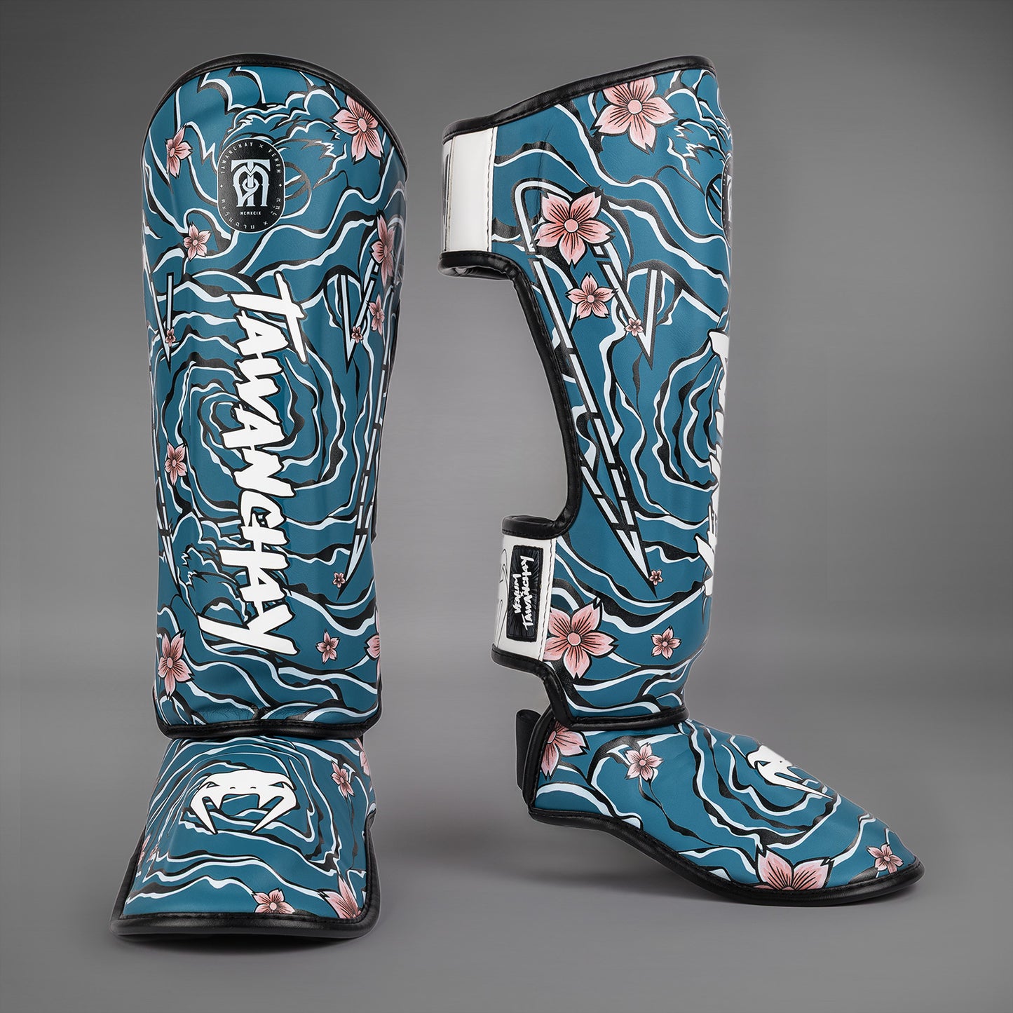 Venum x Tawanchay Schienbeinschoner – Blau/Weiß