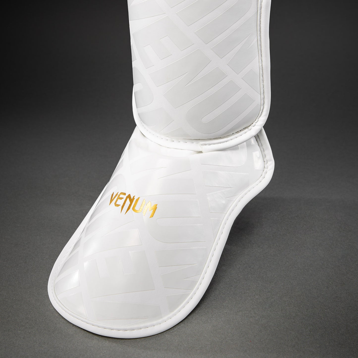 Venum Contender 1.5 XT 3D Schienbeinschoner - Weiß/Gold
