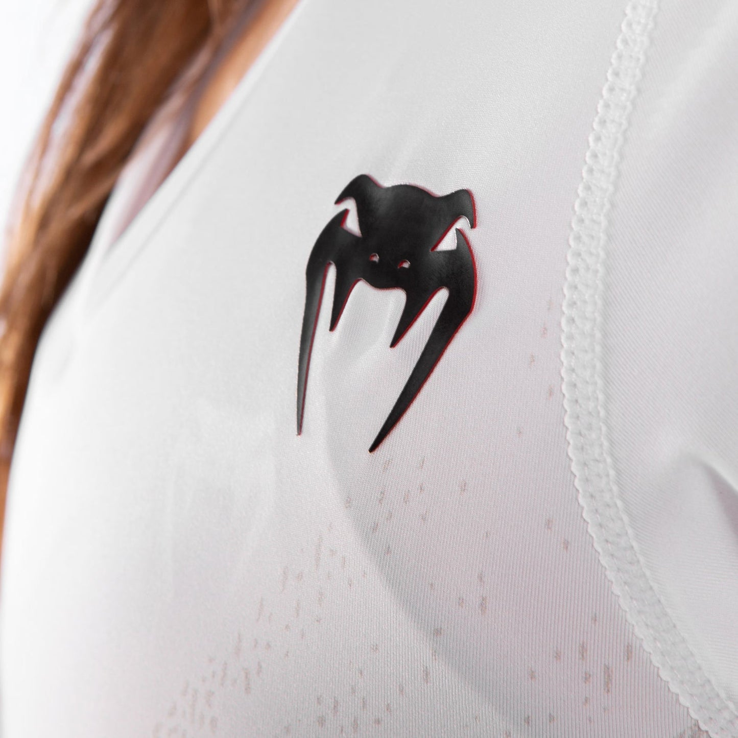 UFC Venum Personalisiert Authentic Fight Night Damen Walkout Trikot - Weiß