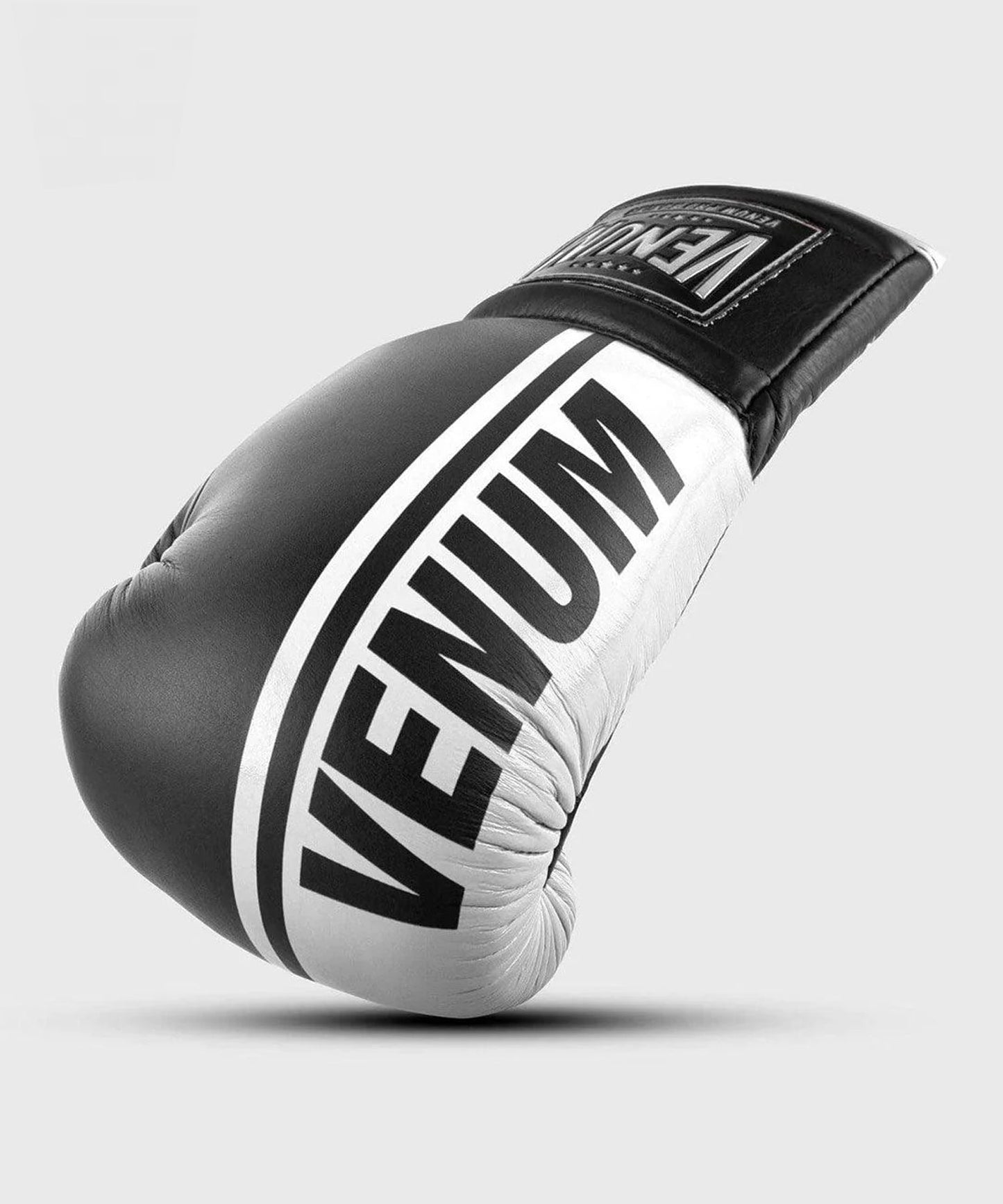 Venum Shield Custom Professional Boxhandschuhe mit Schnürsenkeln