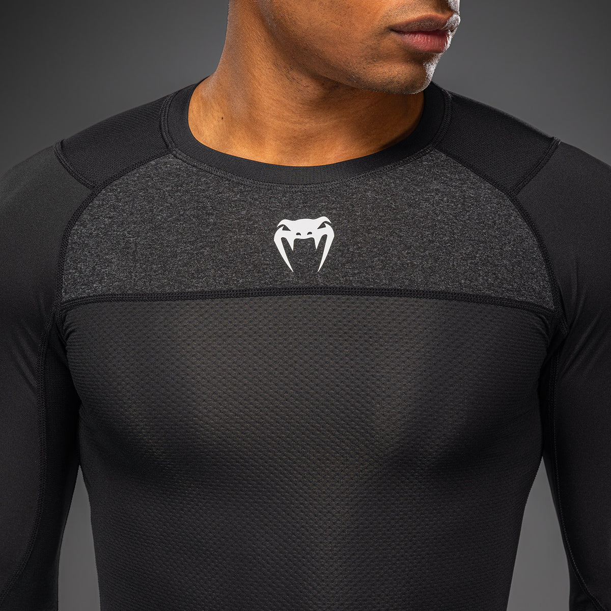 Venum G-Fit Scale Langarm-Rashguard - Schwarz