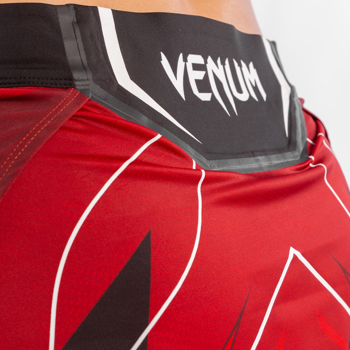 UFC Venum Authentic Fight Night Damen Skort - Rot