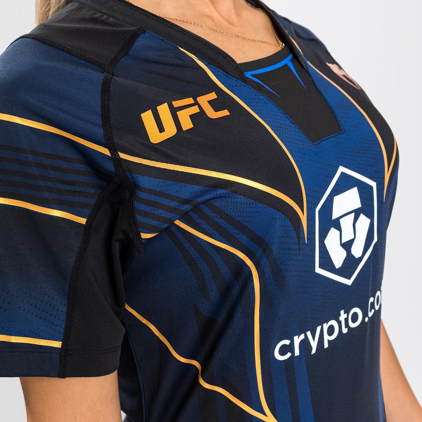UFC Venum Authentic Fight Night 2.0 Walkout-Trikot für Frauen – Midnight Edition - Champion