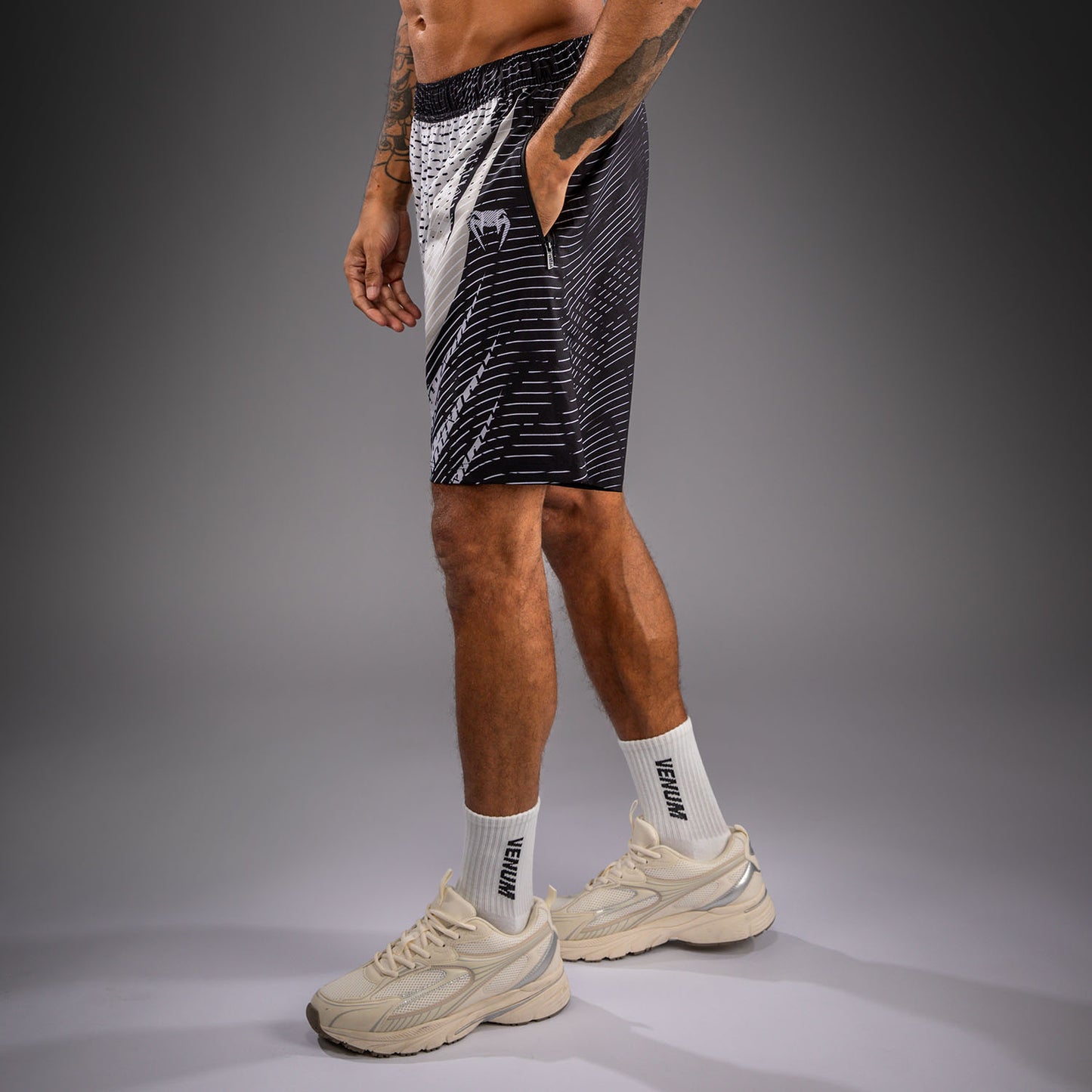 Venum Galactic 3.0 Trainingsshorts - Cremeweiß/Schwarz