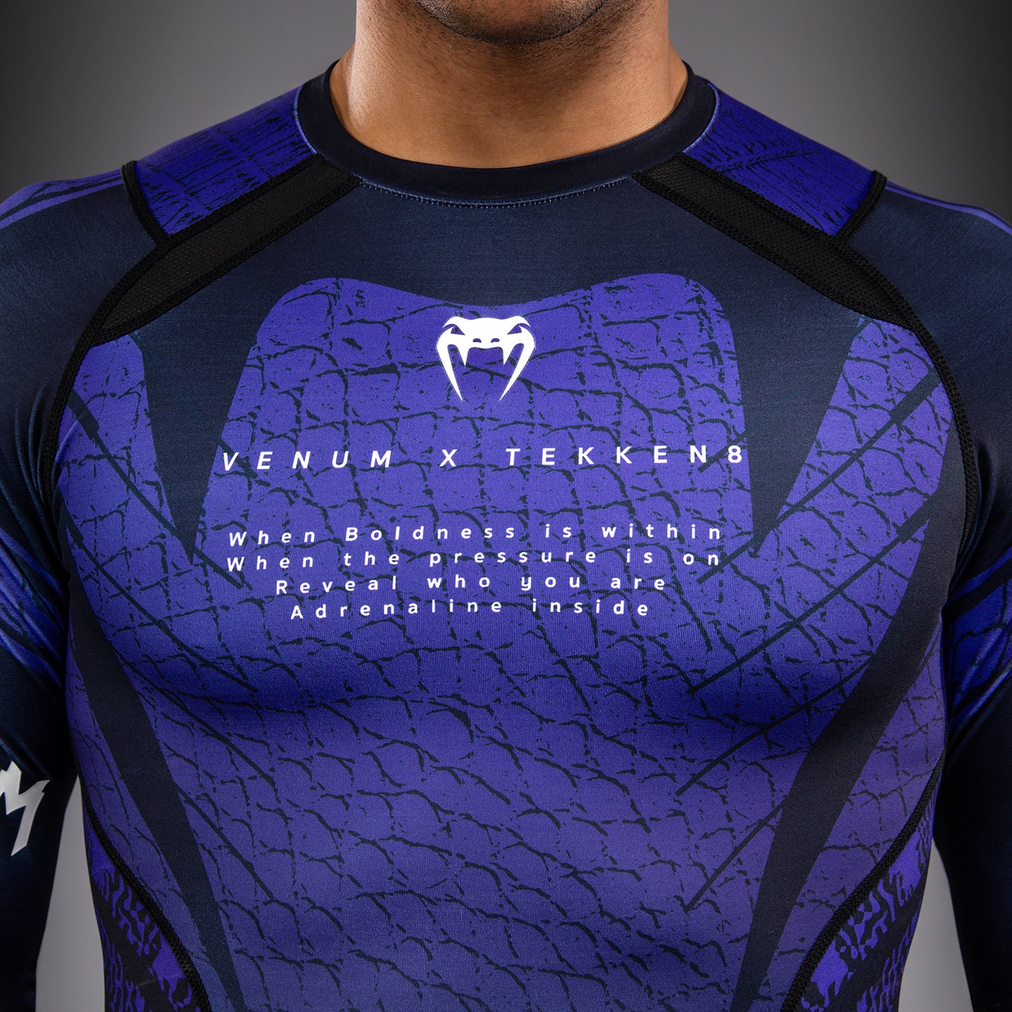 Venum x TEKKEN 8 Langarm Rashguard - Schwarz/Lila