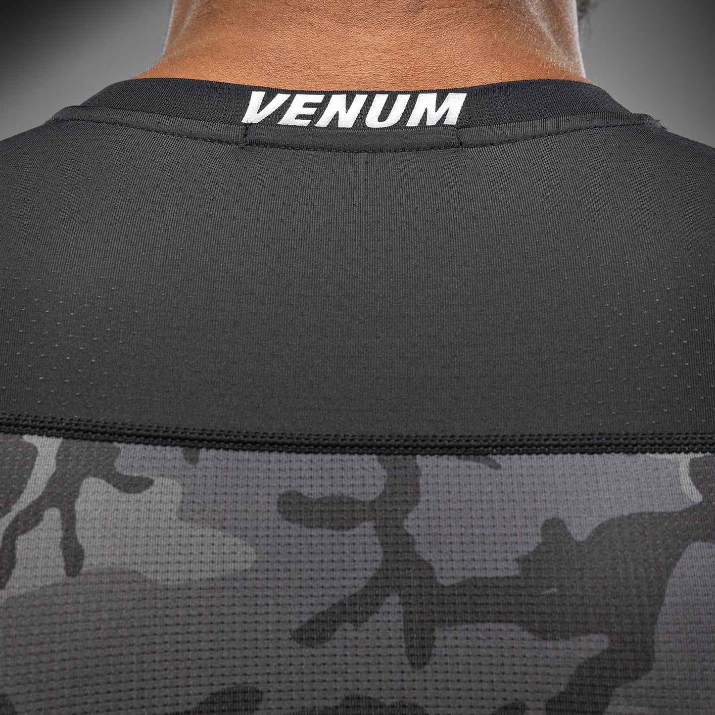 Venum x Polaris Kurzarm Rashguard - Schwarz/Grau