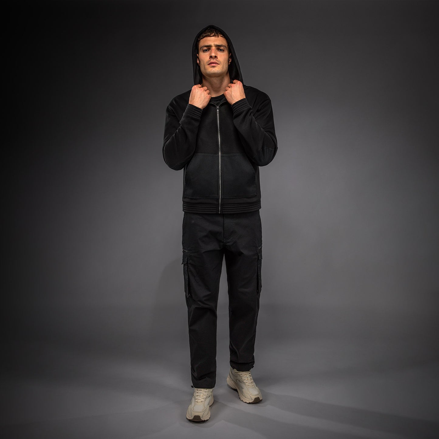 Venum Urban Gi Kapuzenpullover mit Reißverschluss – Schwarz