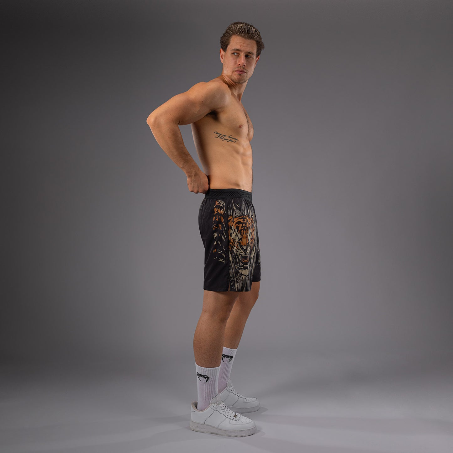 Venum Tiger Herren Trainingsshorts - Schwarz/Neon Orange
