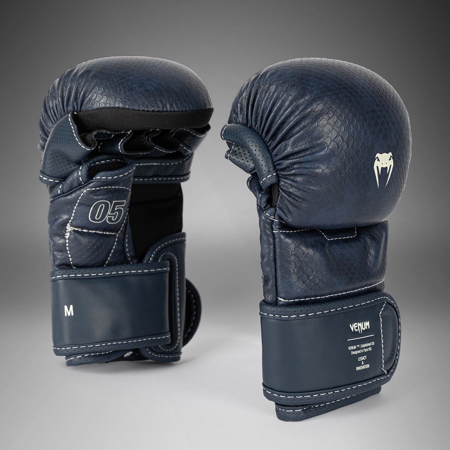 Venum Impact Evo Scales MMA Sparring Handschuhe – Mitternachtsblau