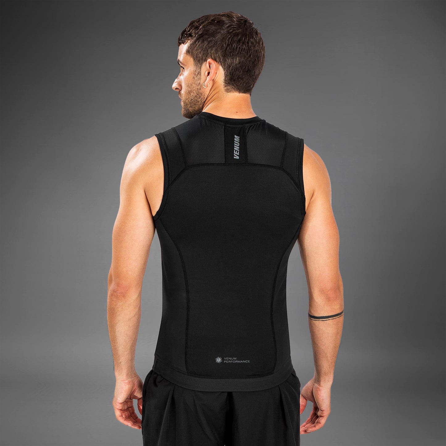 Venum G-Fit Air Rashguard ärmellos – Schwarz