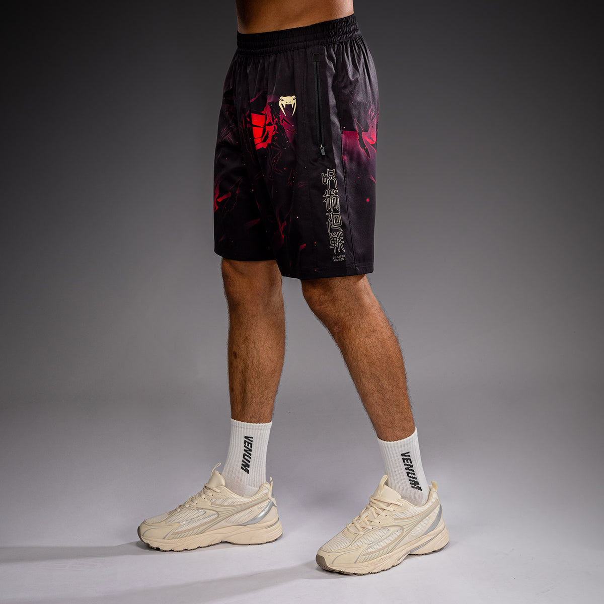 Jujutsu Kaisen x Venum Itadori Trainingsshorts – Schwarz/Rot