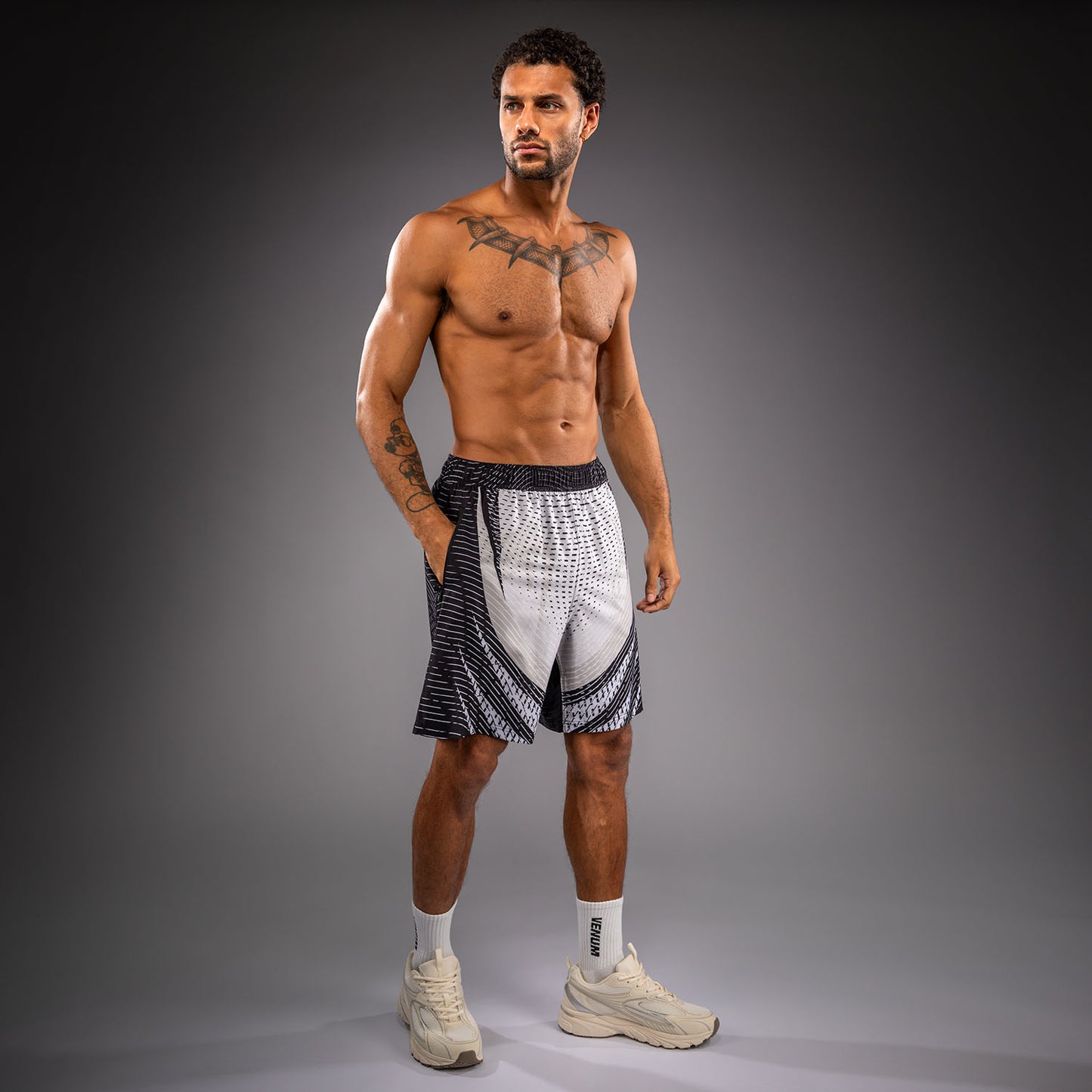 Venum Galactic 3.0 Trainingsshorts - Cremeweiß/Schwarz