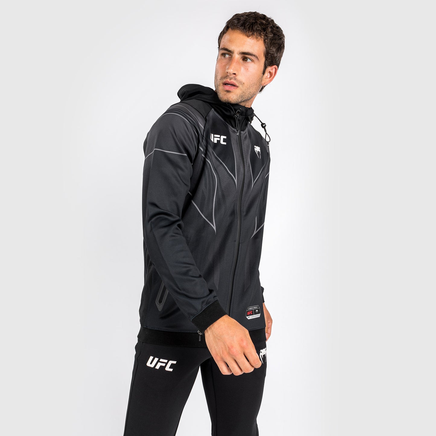UFC Venum Authentic Fight Night 2.0 Männer Walkout Hoodie - schwarz