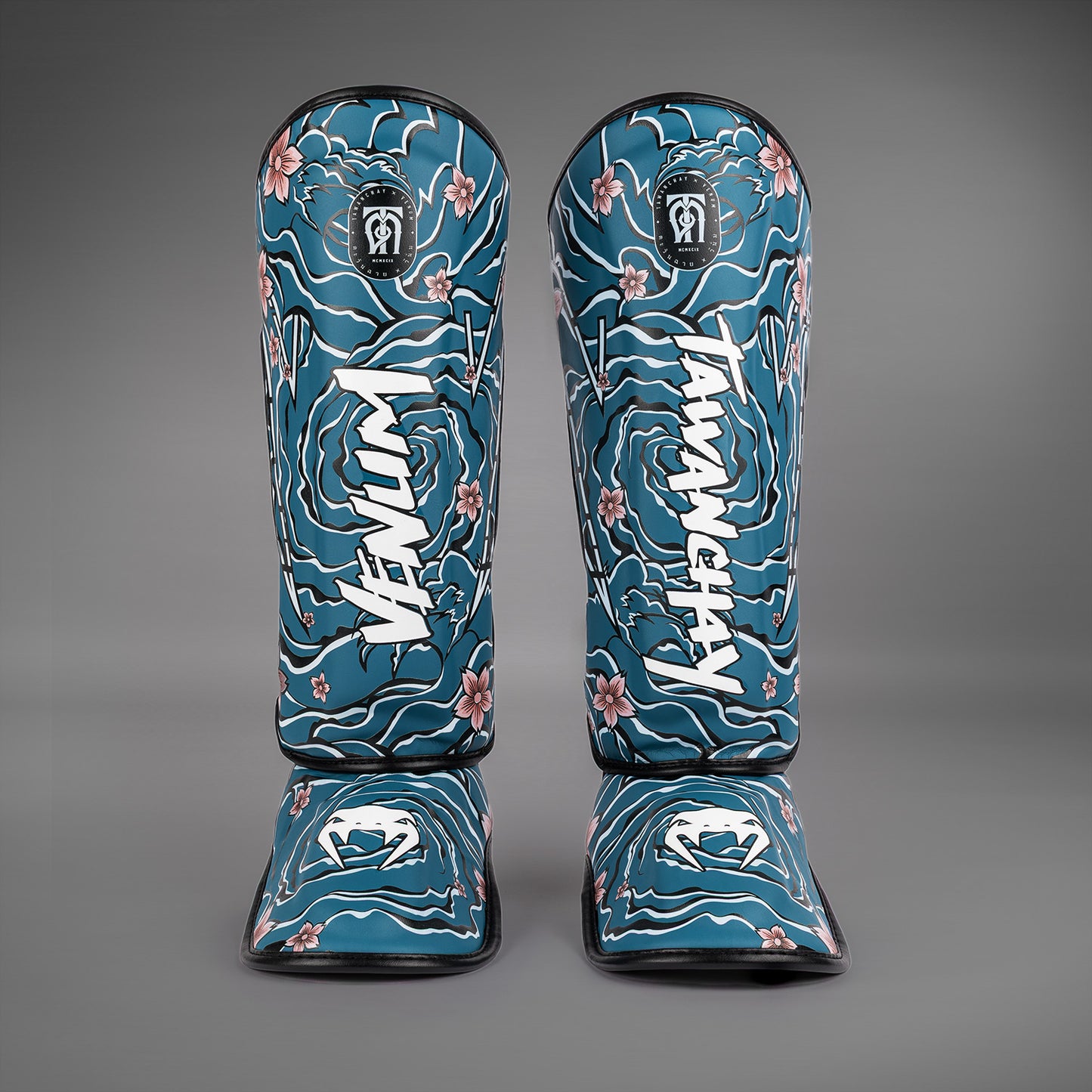 Venum x Tawanchay Schienbeinschoner – Blau/Weiß