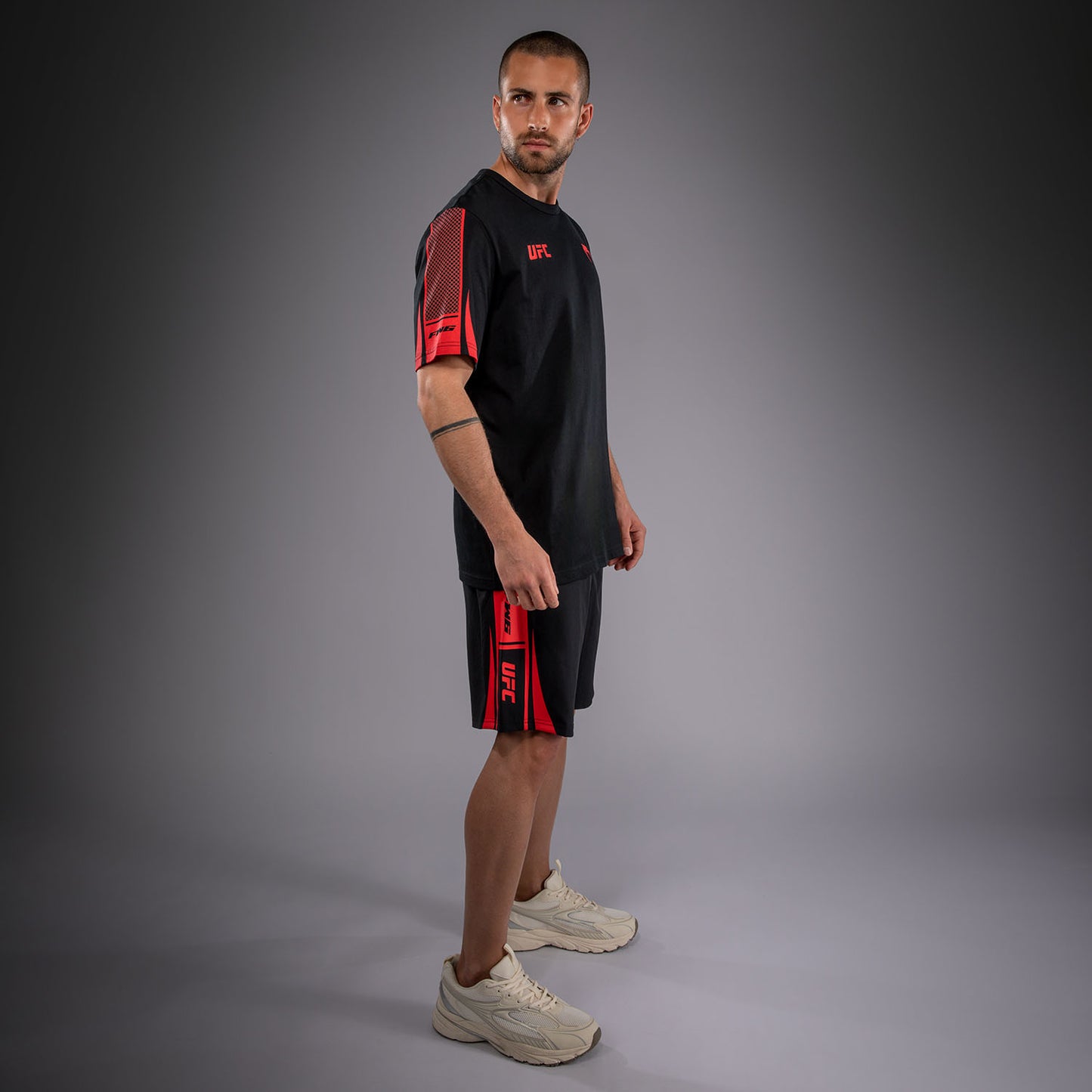 Venum UFC Unity by Venum Authentic Fight Week Herren-Kurzarm-T-Shirt - Schwarz