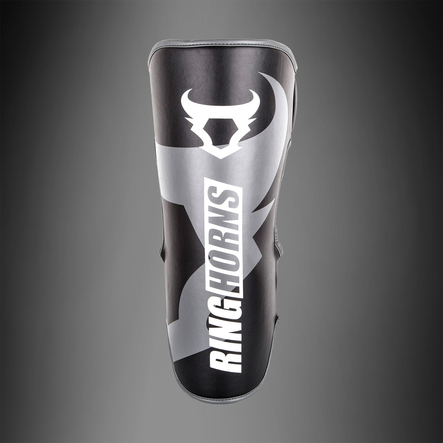 Ringhorns Charger by Venum Schienbeinschoner – Schwarz