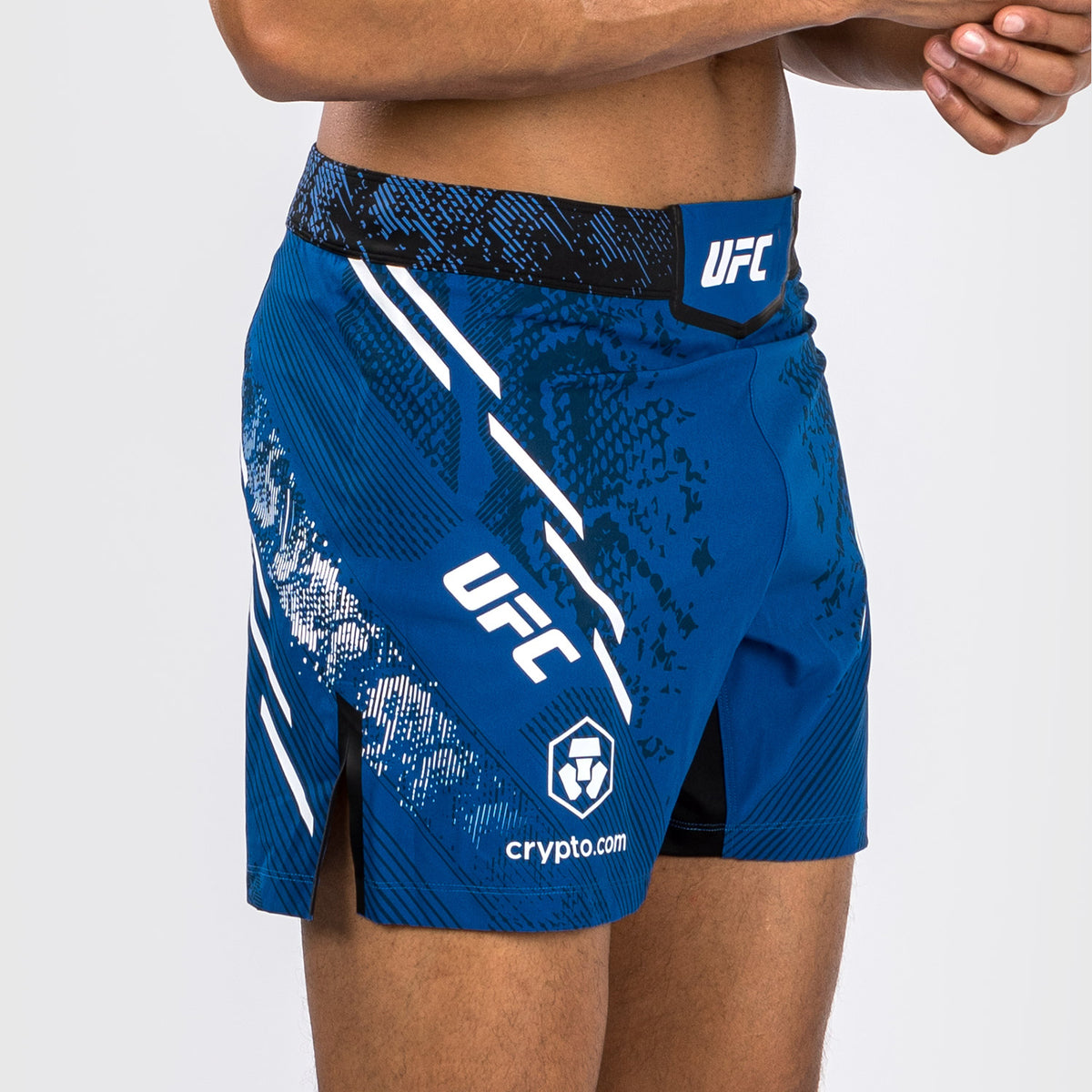 UFC Adrenaline by Venum Personalisierte Authentische Fight Night Herren-Kampfshorts - Kurze Passform - Blau