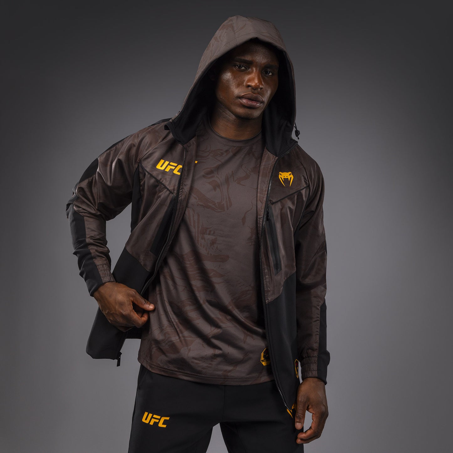 UFC Fusion by Venum Fight Week Herren Zip Hoodie - Erdiges Braun