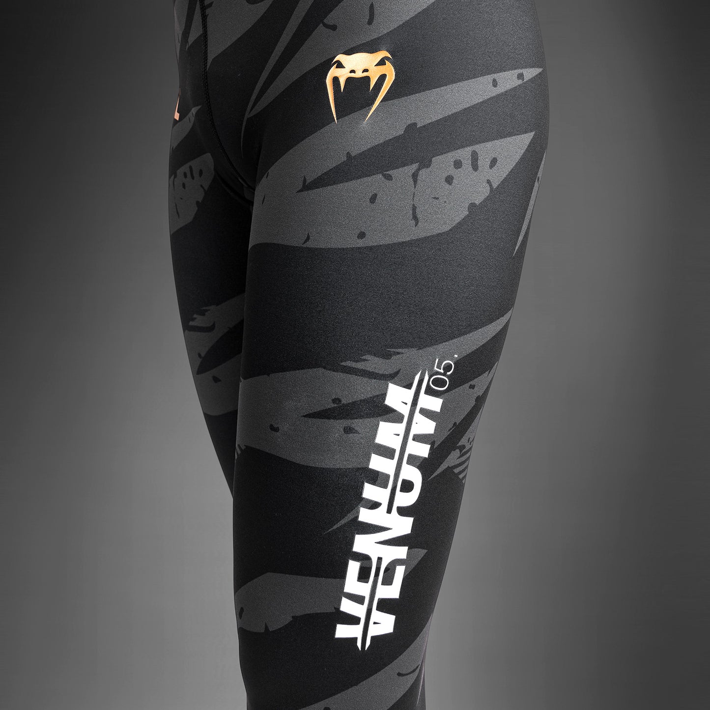 UFC Adrenaline by Venum Fight Week Frauen Leistung Tight - Urban Camo