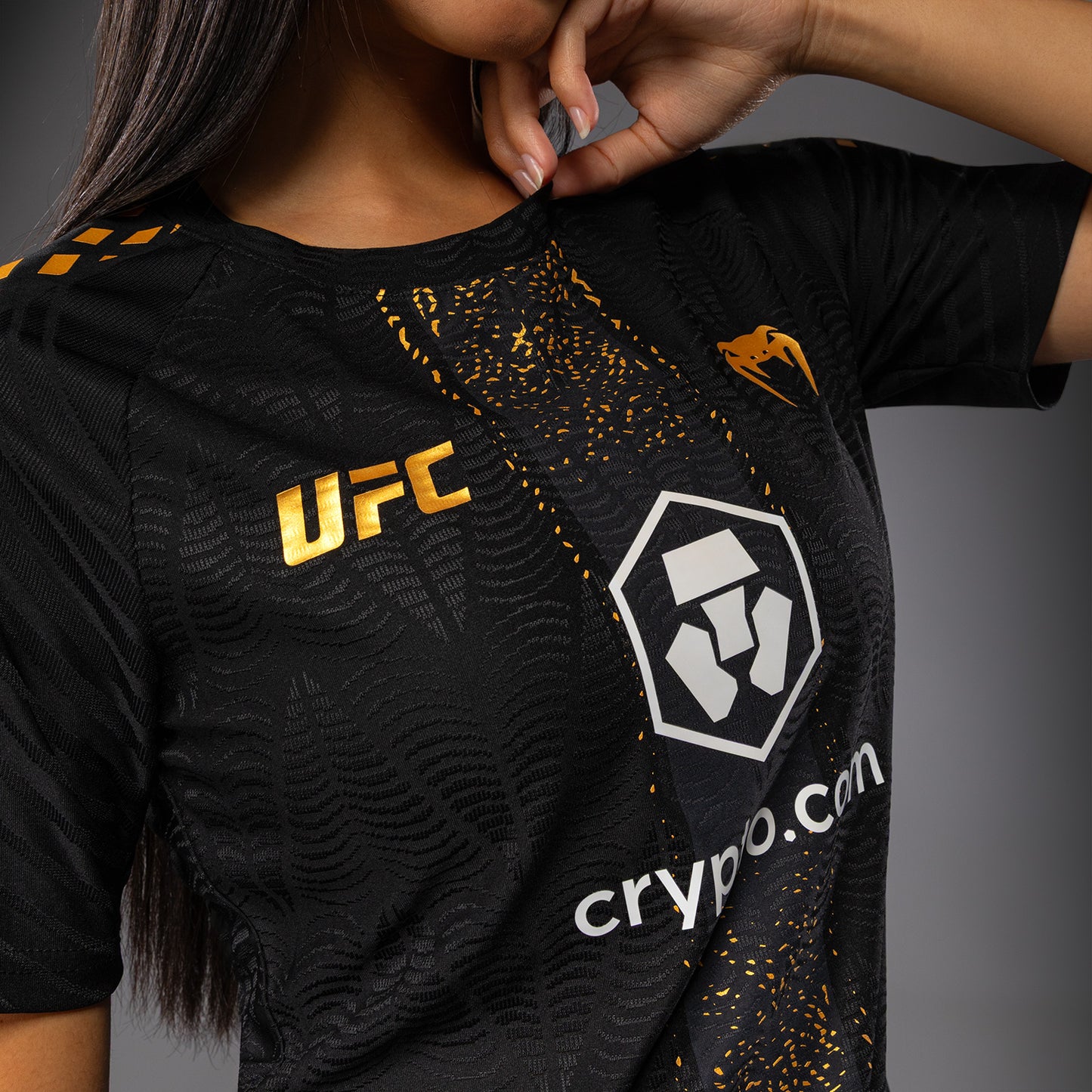 UFC Zenith by Venum Authentic Fight Night Offizielles Walkout-Trikot Damen Personalisiert - Champion