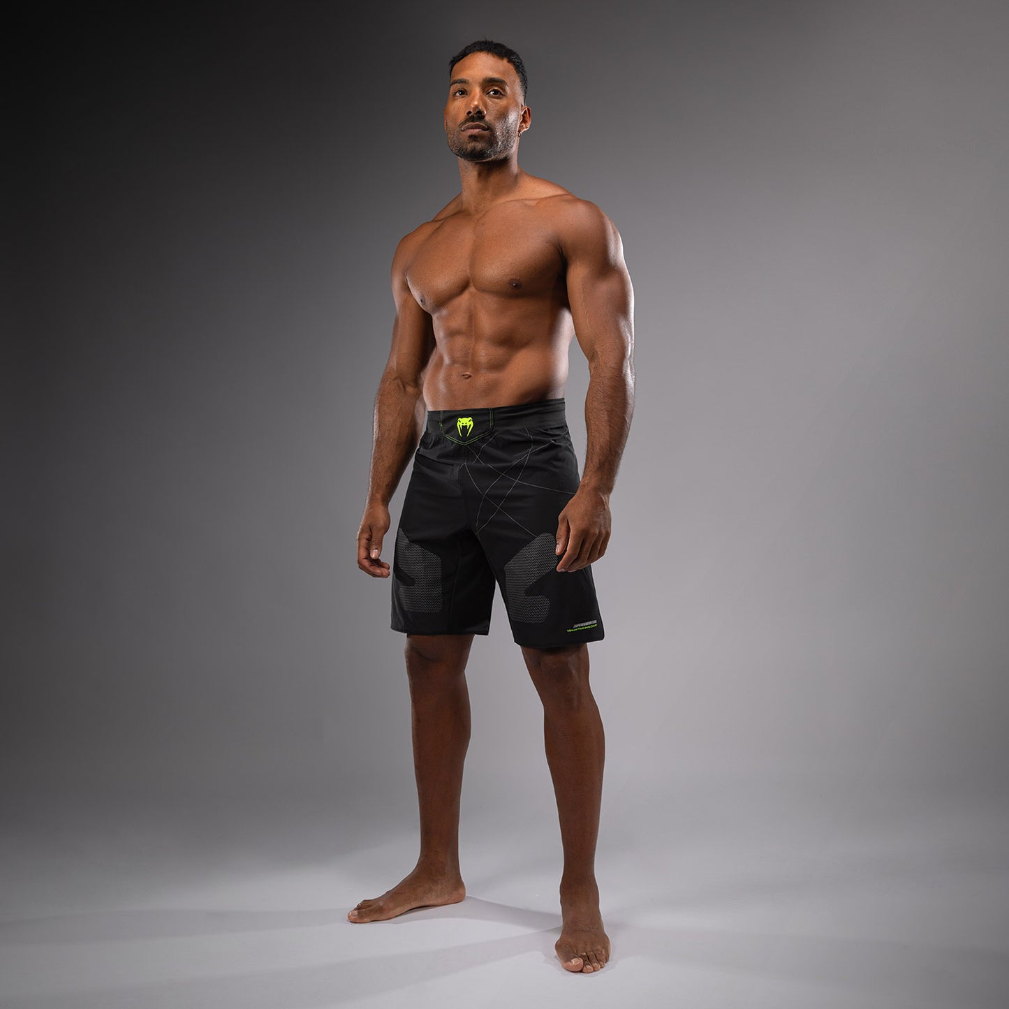 Venum Training Camp 4.0 Fight Shorts - Schwarz/Neongrün