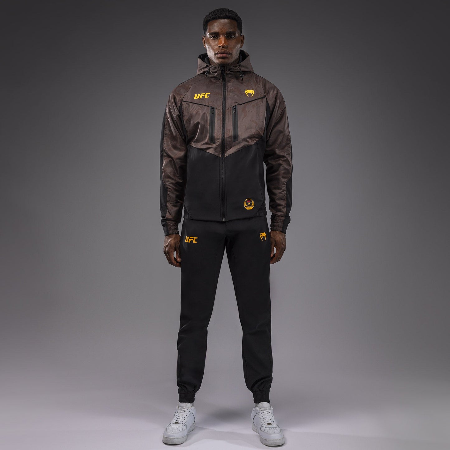 UFC Fusion by Venum Fight Week Herren Zip Hoodie - Erdiges Braun