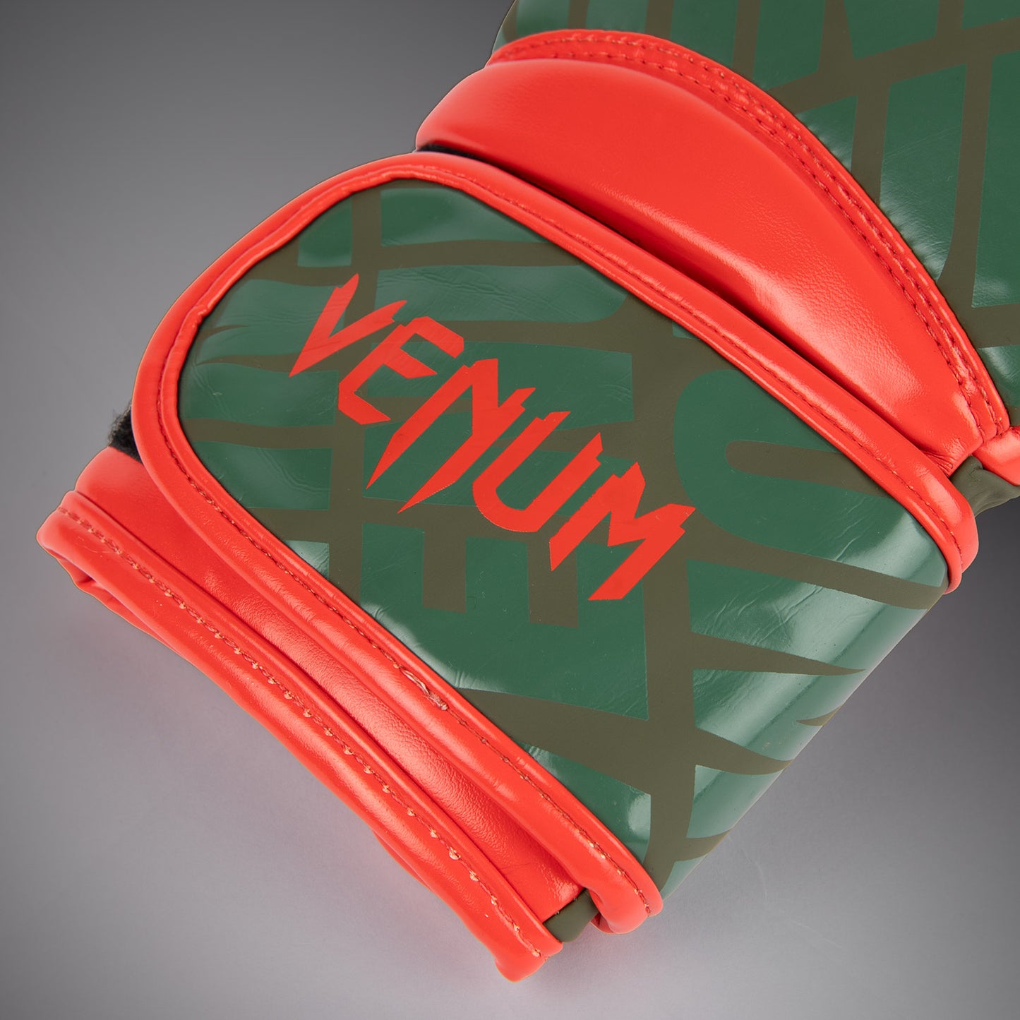 Venum Contender 1.5 XT Kinder Boxhandschuhe - Armeegrün