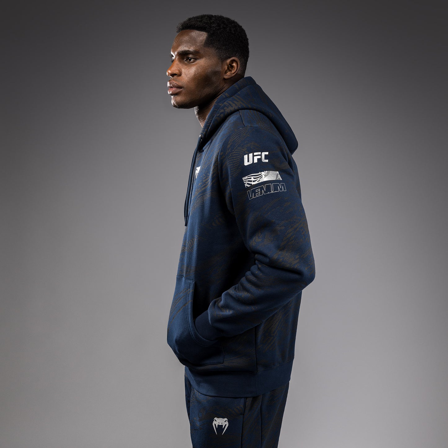 UFC Fusion by Venum Fight Week Herren Pullover Hoodie - Ozeanisches Blau