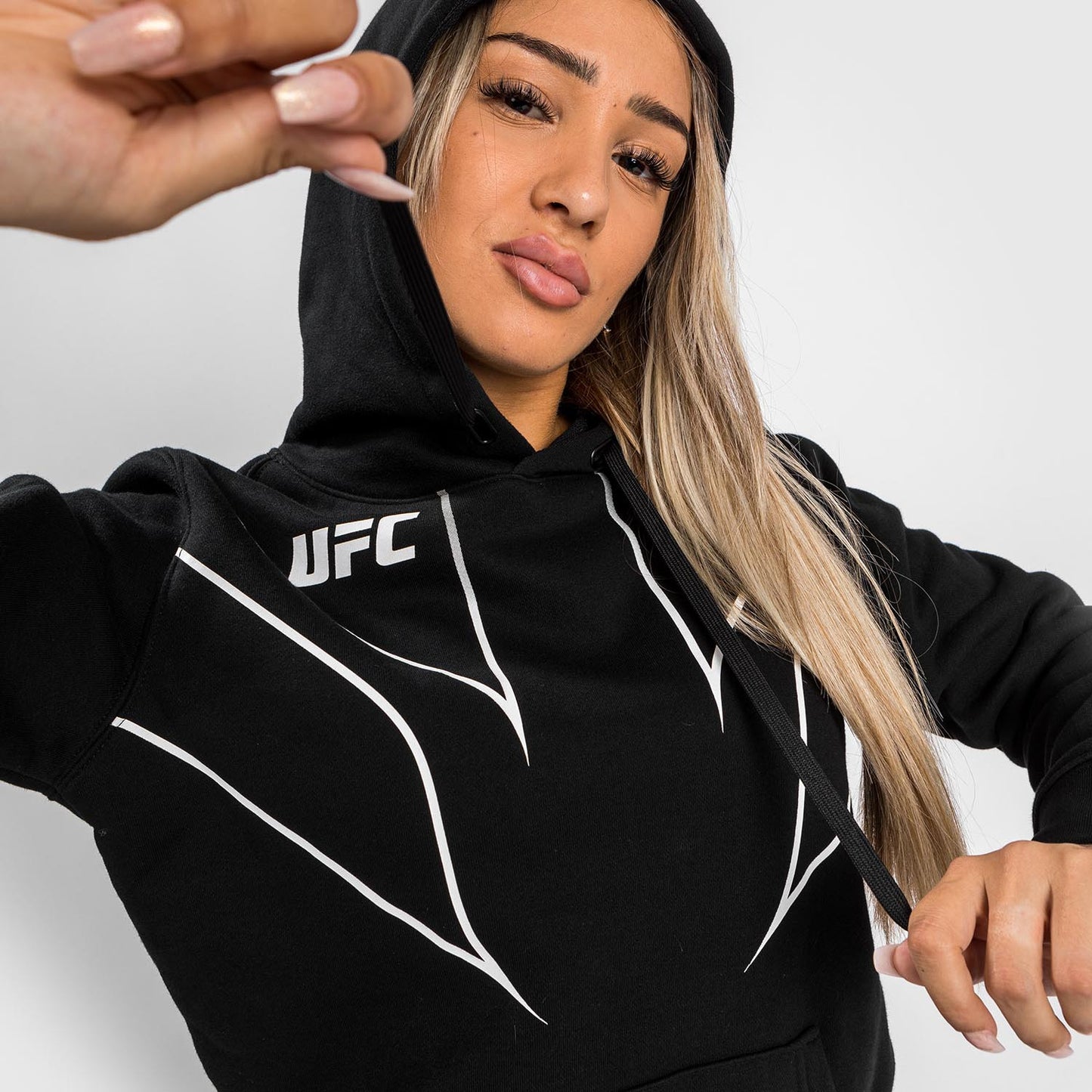 UFC Venum Fight Night 2.0 Replica Frauen Hoodie - schwarz